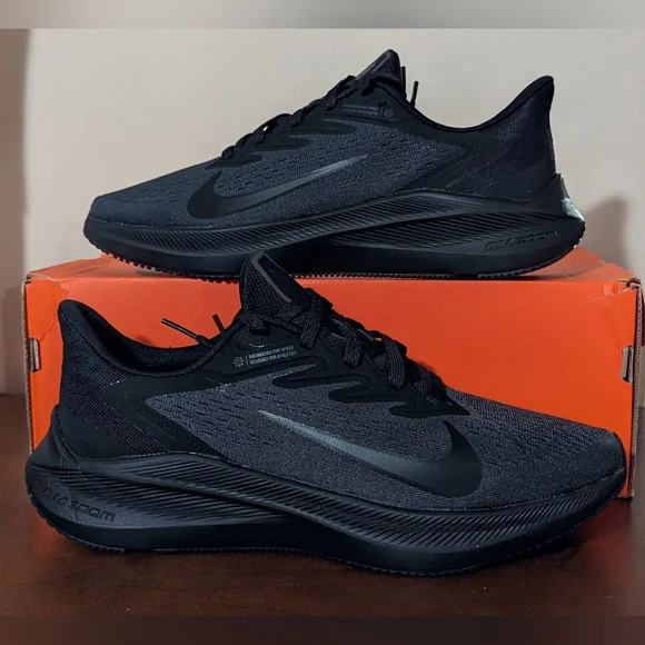 Nike Zoom WinFlo 7 Women's Size 10 Black New Athletic Running Shoes - Picture 8 of 12